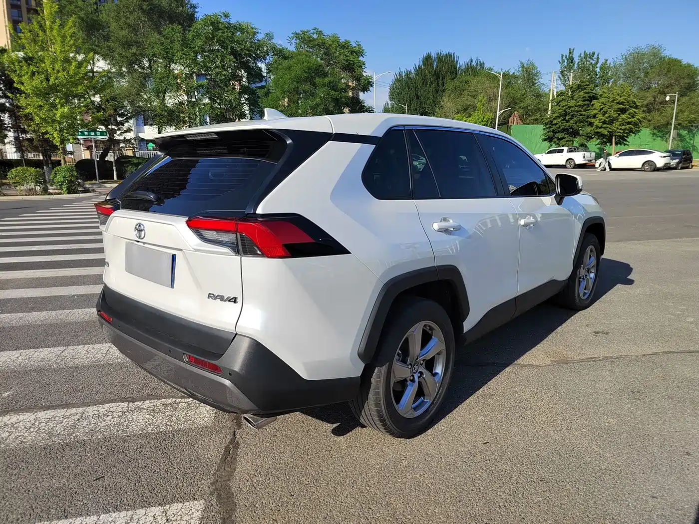 Toyota RAV4 Rongfang 2022 2.0L CVT 2WD Trend Plus Edition фото 4