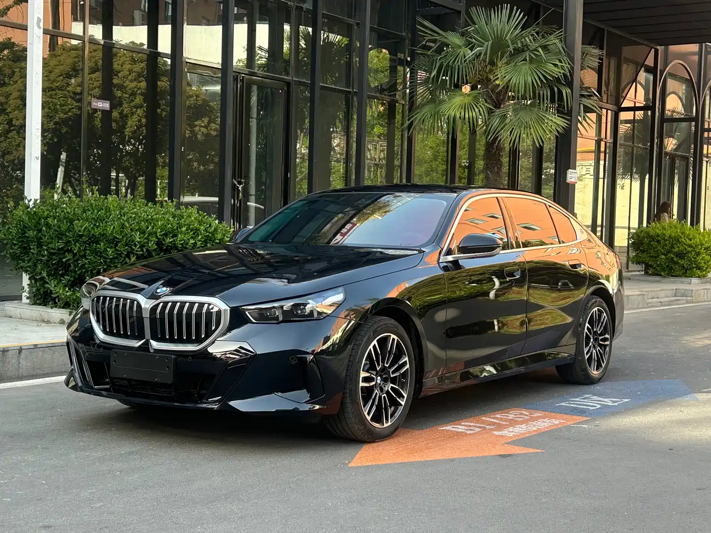 BMW 5-SERIES 2026