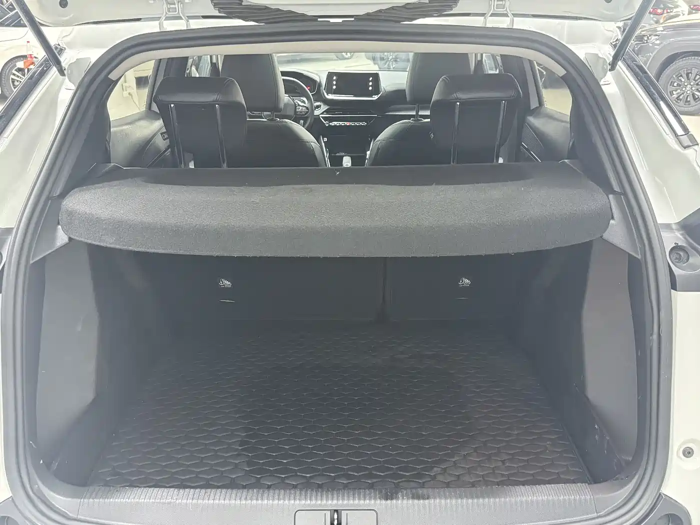 Peugeot 2008 2022 230THP THE ONE фото 14