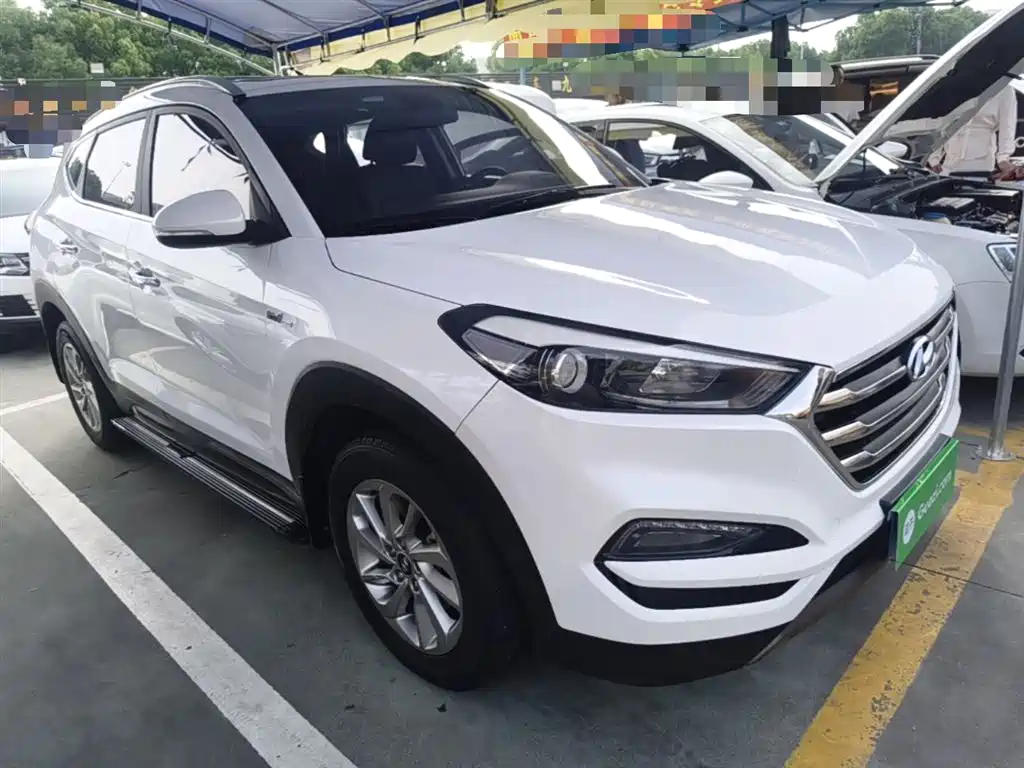 Hyundai Tucson 2015 1.6T Dual Clutch 2WD Smart фото 4