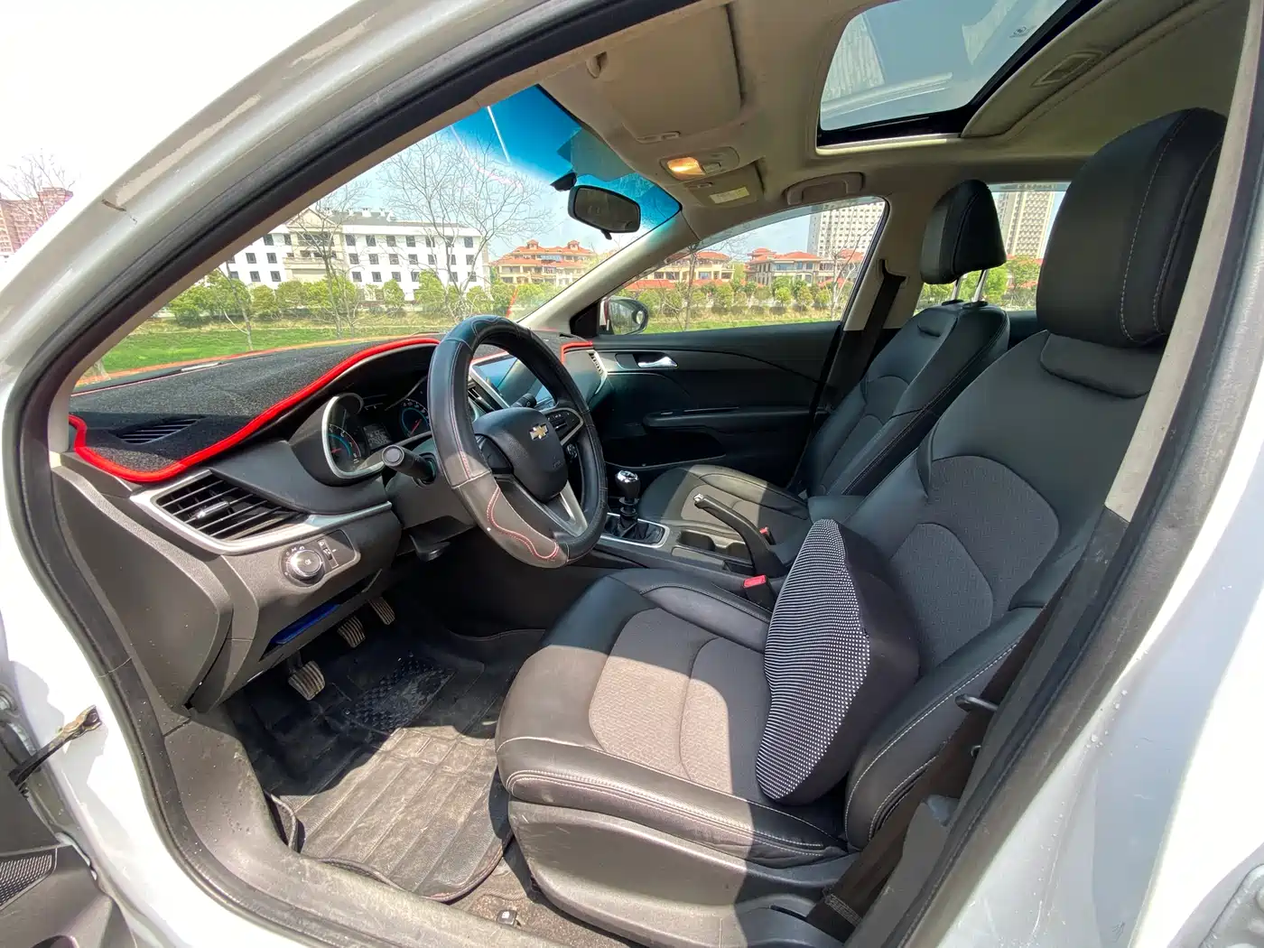 Chevrolet Cavalier 2016 1.5L Manual Delight Edition фото 10