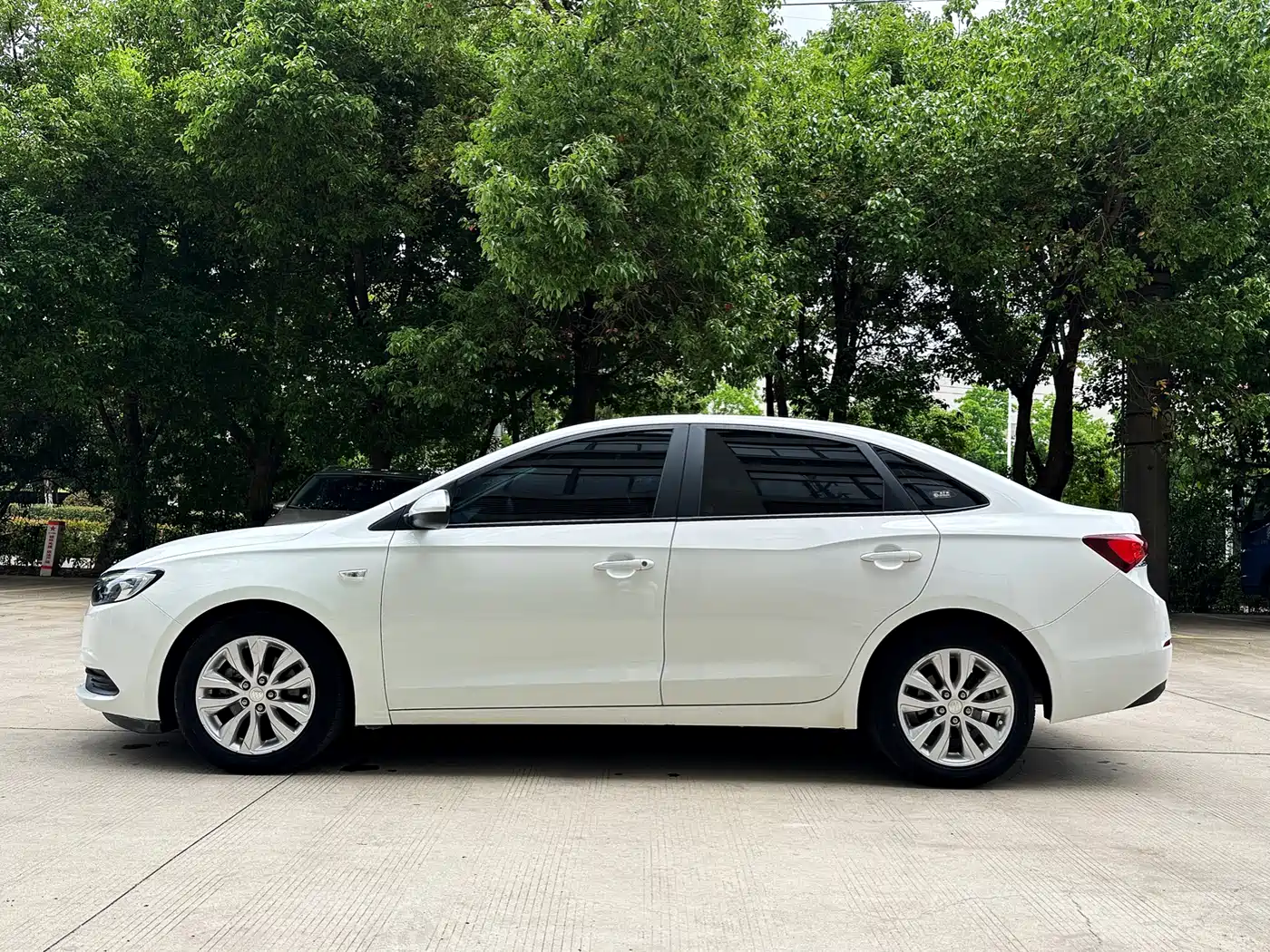 Buick Excelle 2021 Exemplar 1.5L Auto Elite фото 9