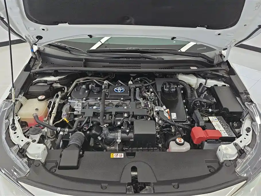 Toyota Levin 2022 Dual Engine 1.8H E-CVT Progressive Edition фото 10