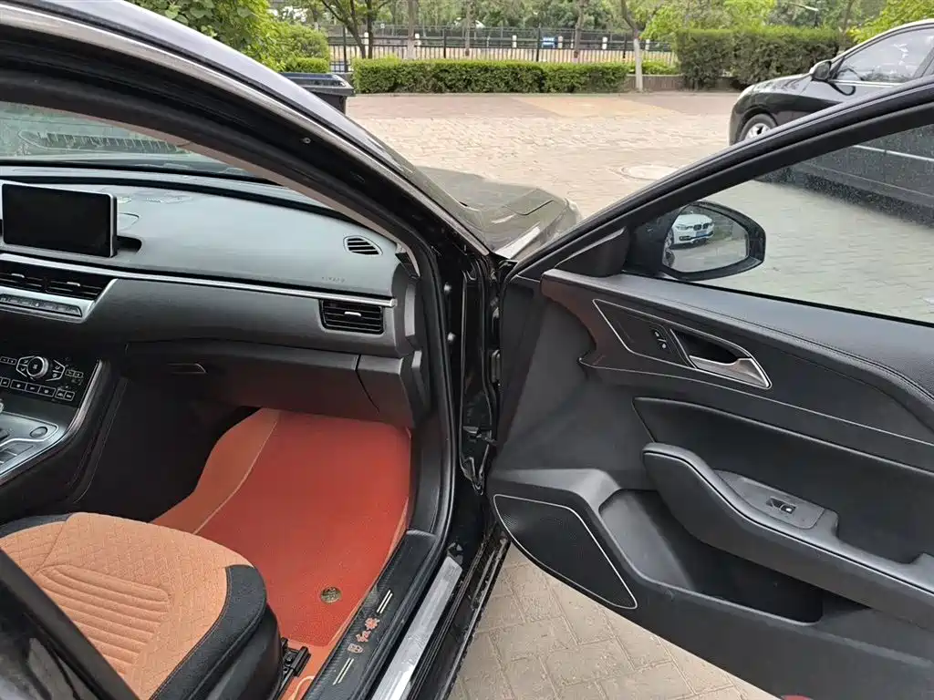 Hongqi H5 2020 1.5T DCT Qi Rhythm Edition фото 22