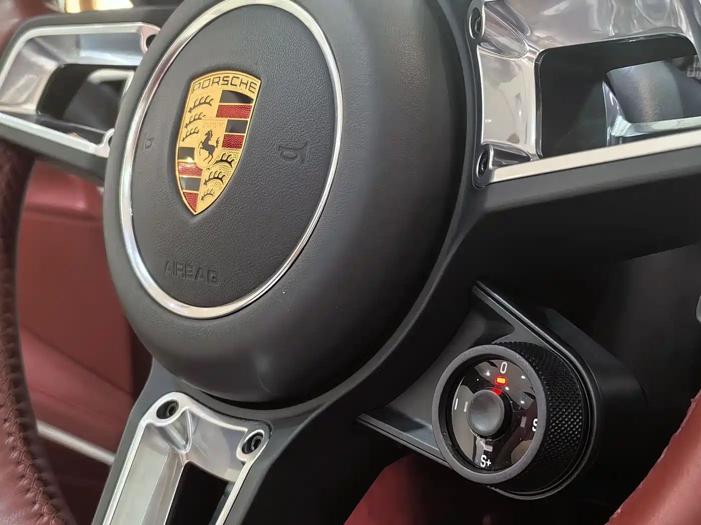 Porsche 718 2022 Spyder 2.0T фото 14