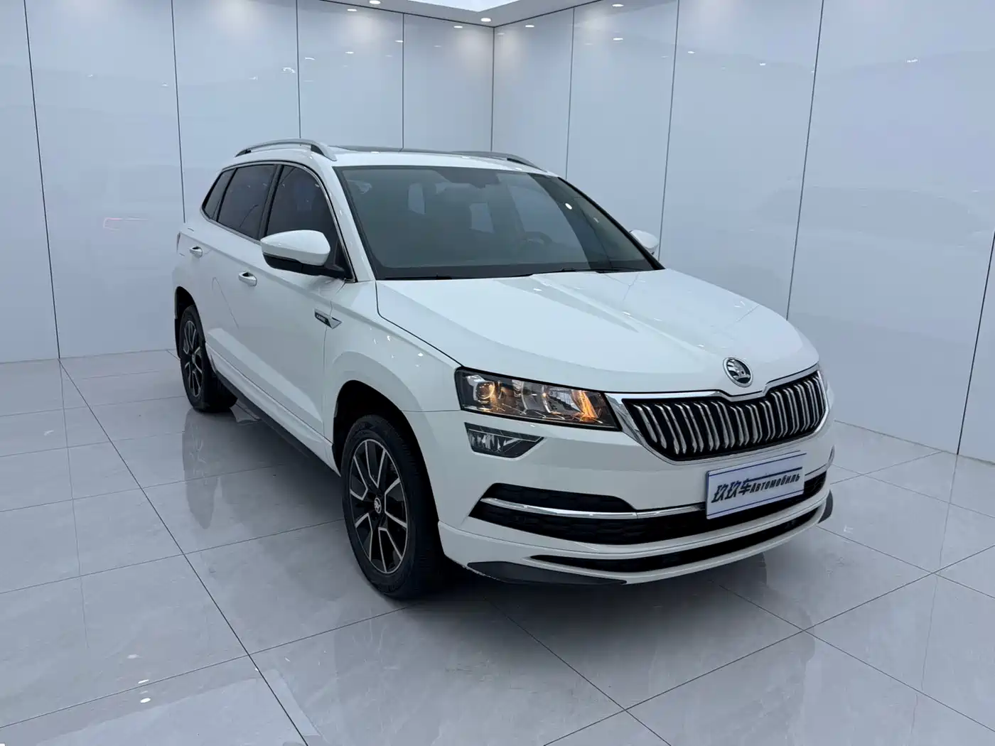 Škoda Karoq 2021 TSI280 Luxury Edition фото 3