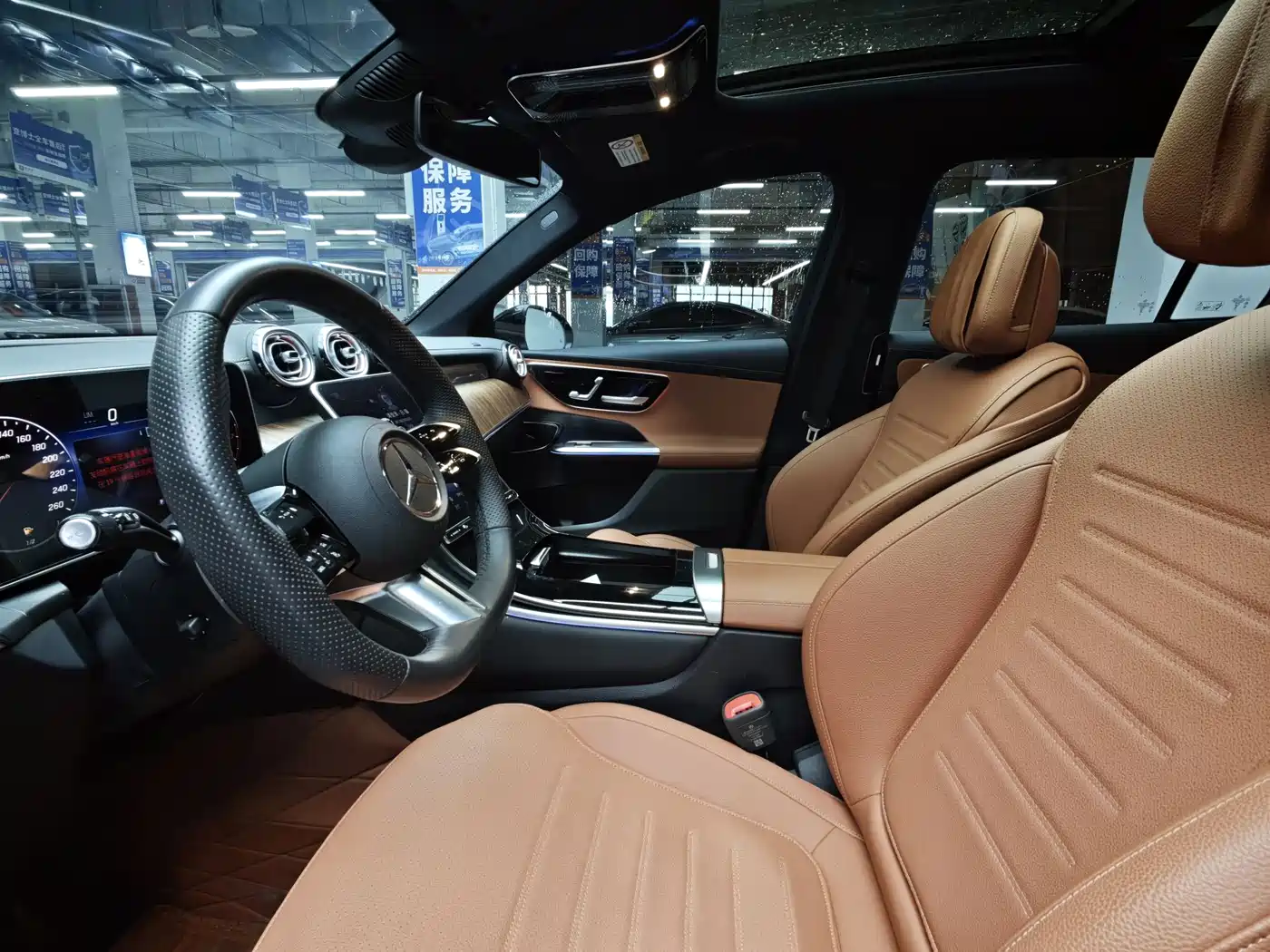 Mercedes-Benz GLC 2024 GLC 300 L 4MATIC Dynamic 7-seater фото 5