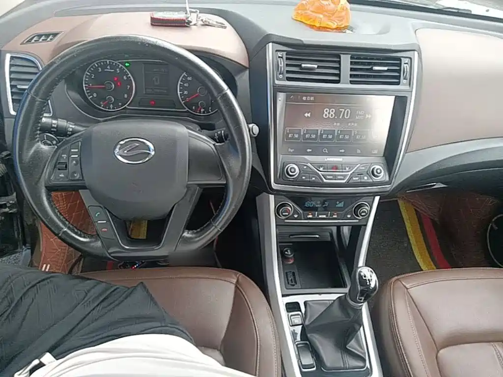 Landwind X5 2016 2016 Plus 1.5T Manual Pioneer Edition