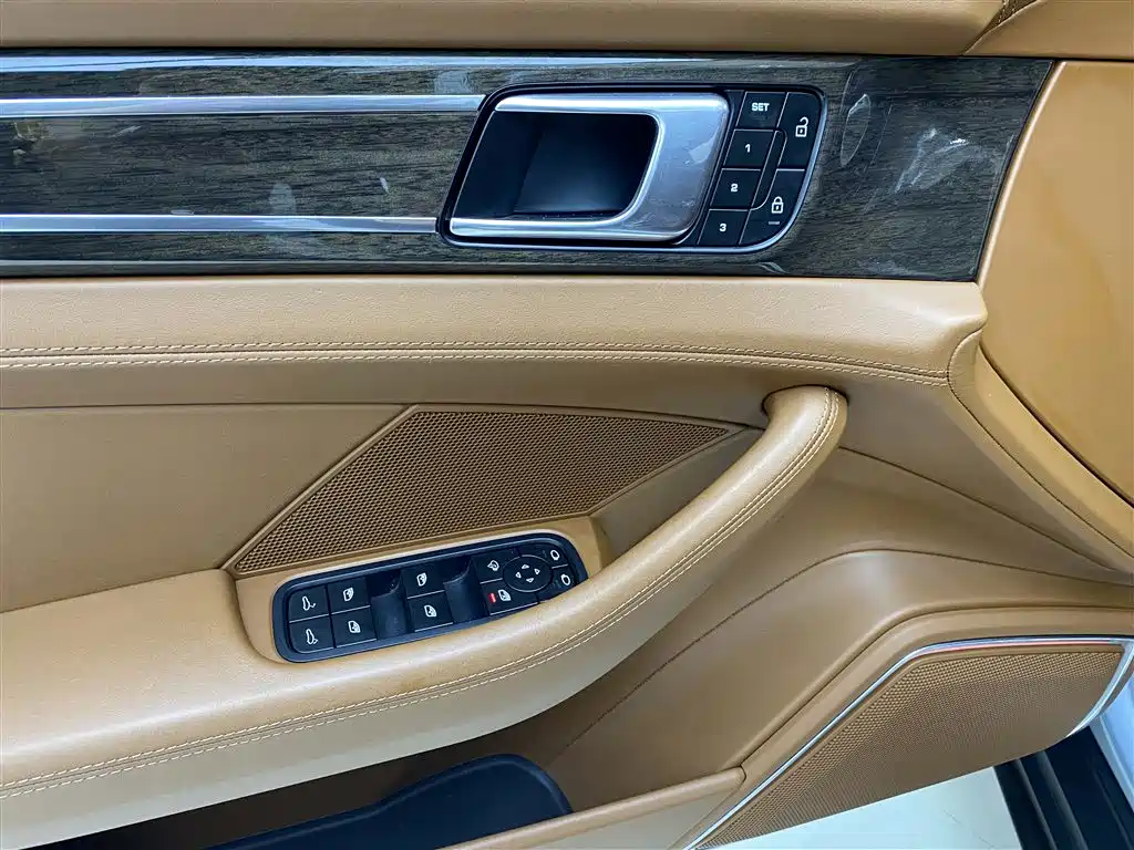 Porsche Panamera 2023 Panamera 4 Sport Turismo 2.9T фото 16