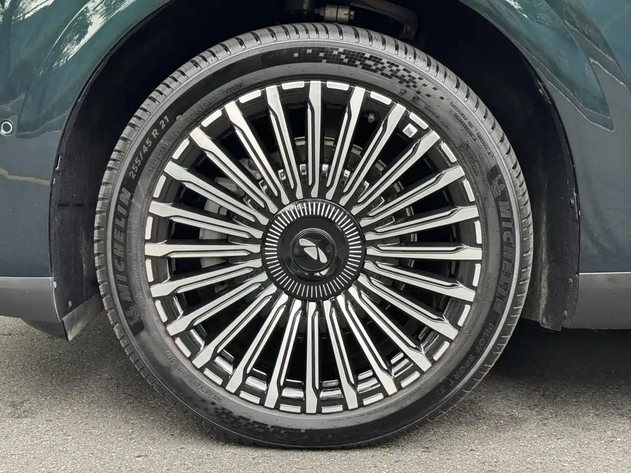 Chery Fengyun Fengyun T11 2025 2024 Base Model