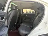 Photo 8 - Honda Vezel