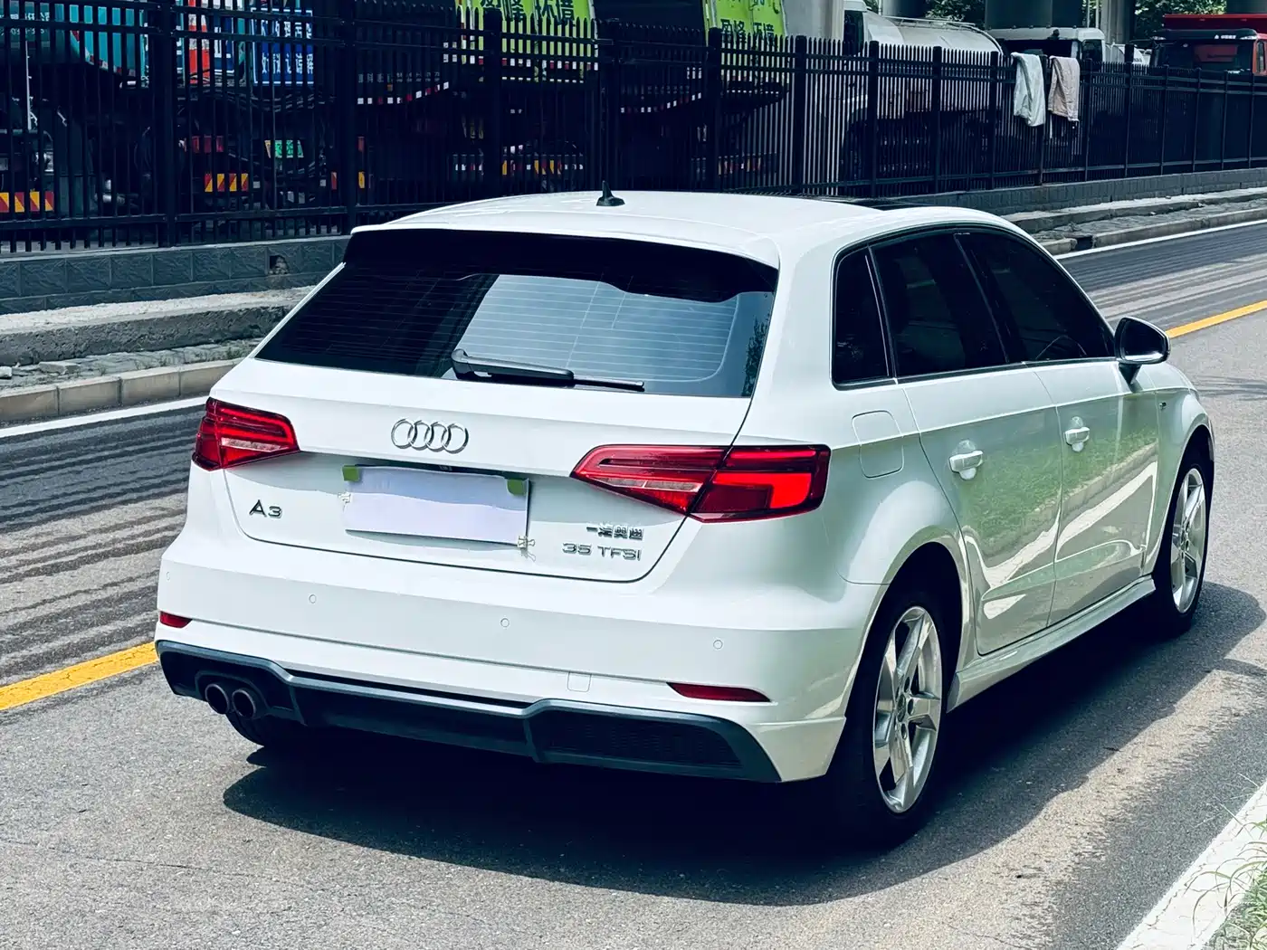 Photo 6 - Audi A3