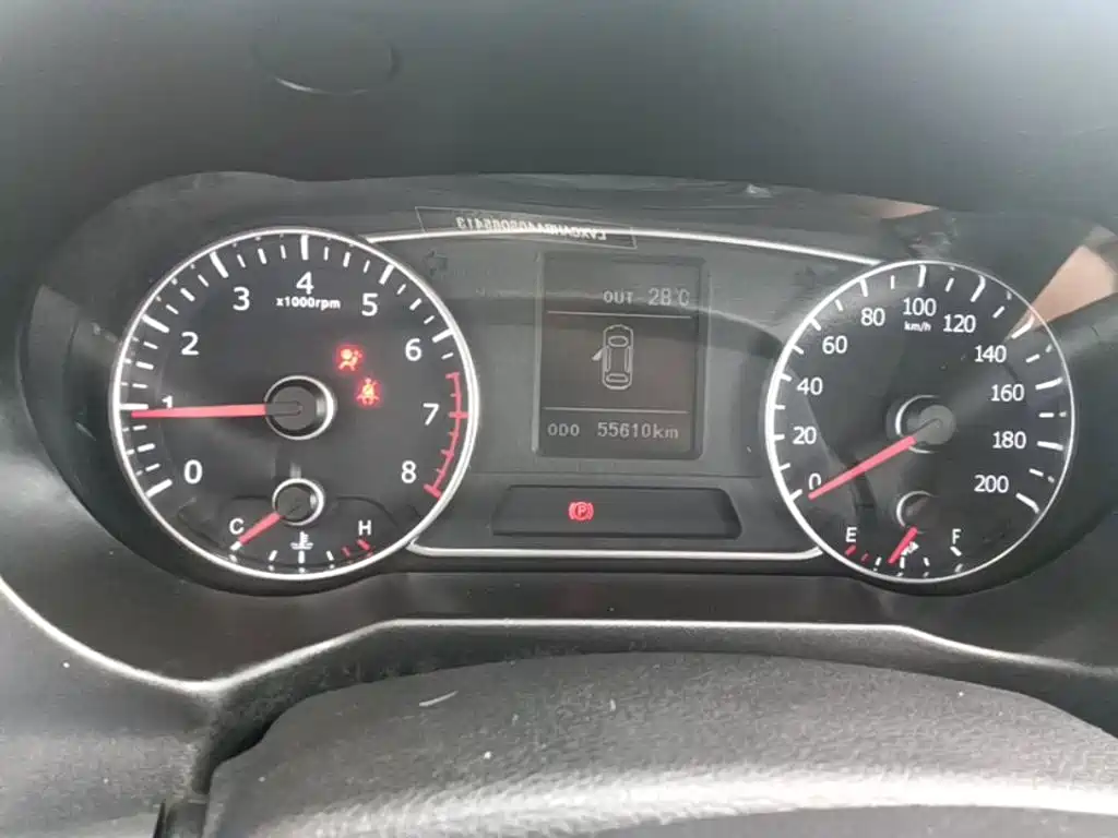 Landwind X5 2016 2016 Plus 1.5T Manual Pioneer Edition