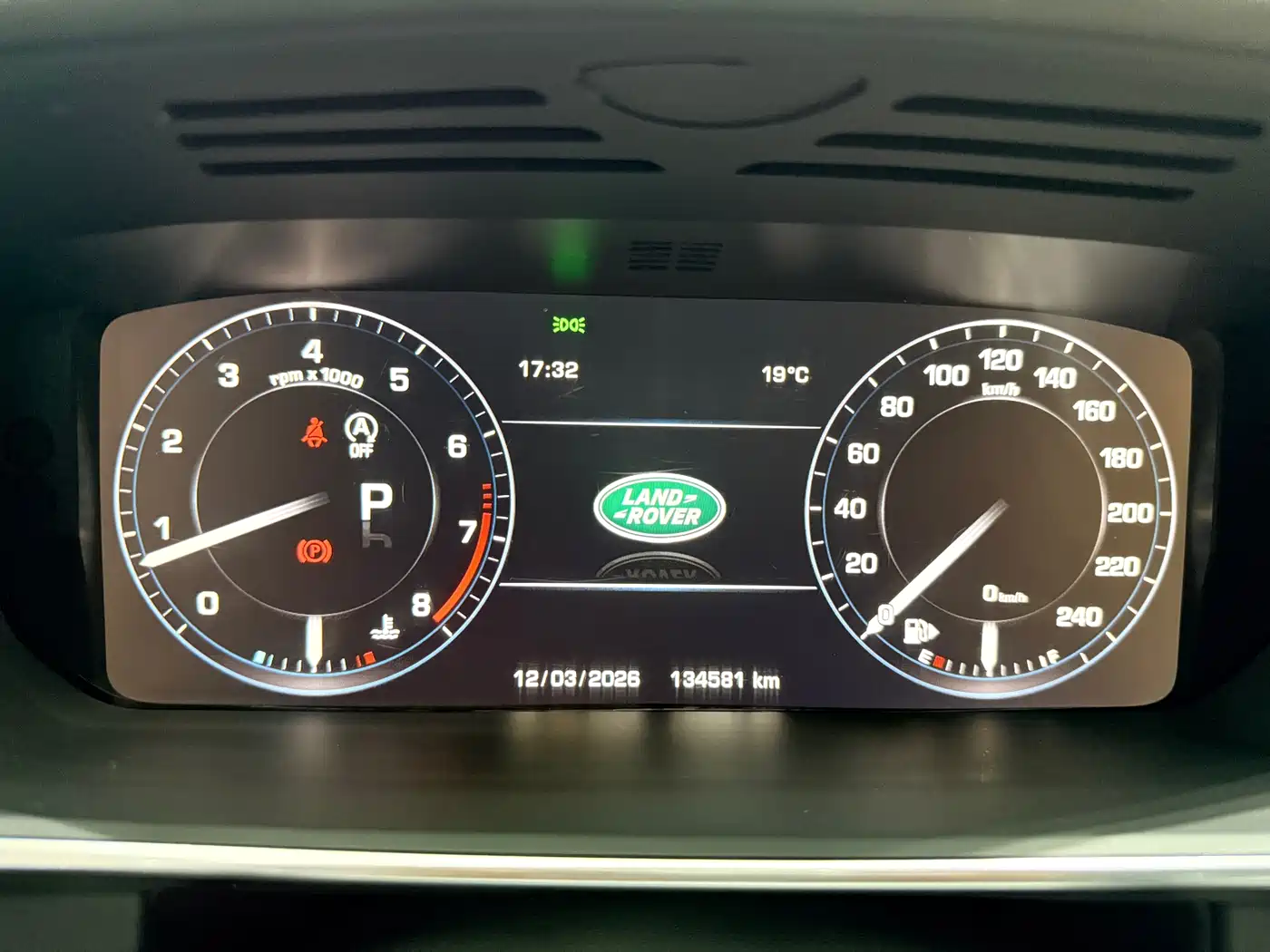 Land Rover Range Rover 2014 3.0 SC V6 Vogue SE Genesis Extended Edition фото 10