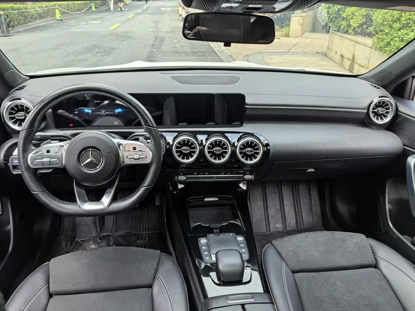 MERCEDES-BENZ A CLASS