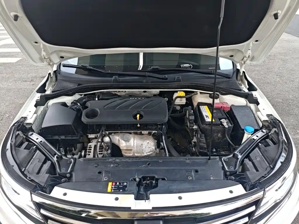 Roewe i6 2019 2020 PLUS 1.6L CVT 4G Connected Glory Flagship Edition