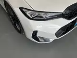 Photo 4 - BMW 3 Series