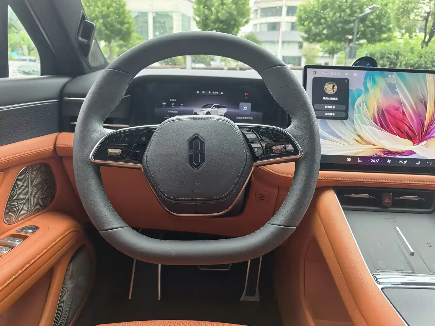 AITO Wenjie AITO M5 2025 Extended Range Ultra AWD фото 13