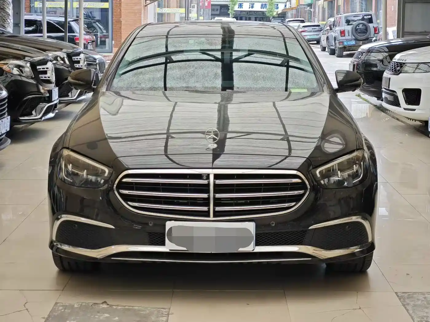 Mercedes-Benz E-Class 2023 E 300 L Luxury фото 2