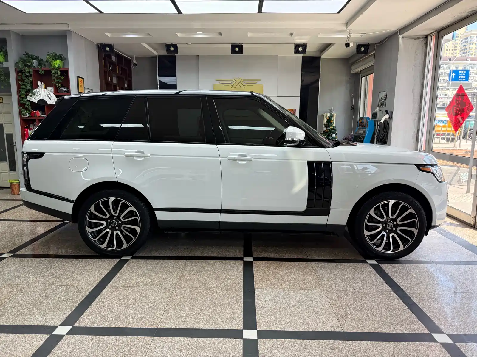 Фото 4 - Land Rover Range Rover
