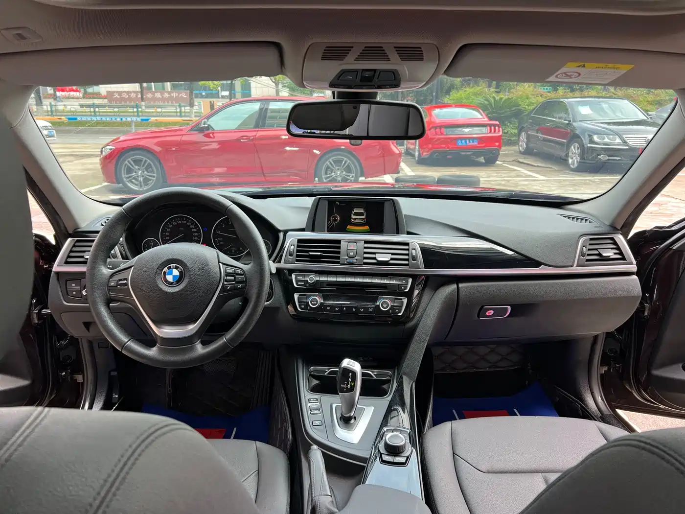 BMW 3 Series 2017 318Li Fashion фото 13