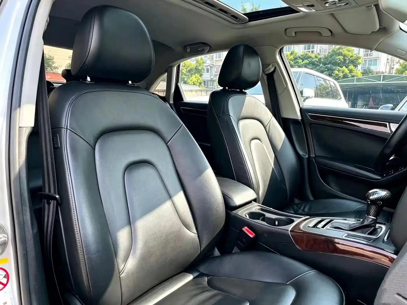 Audi A4L 2013 35 TFSI Automatic Comfort фото 16