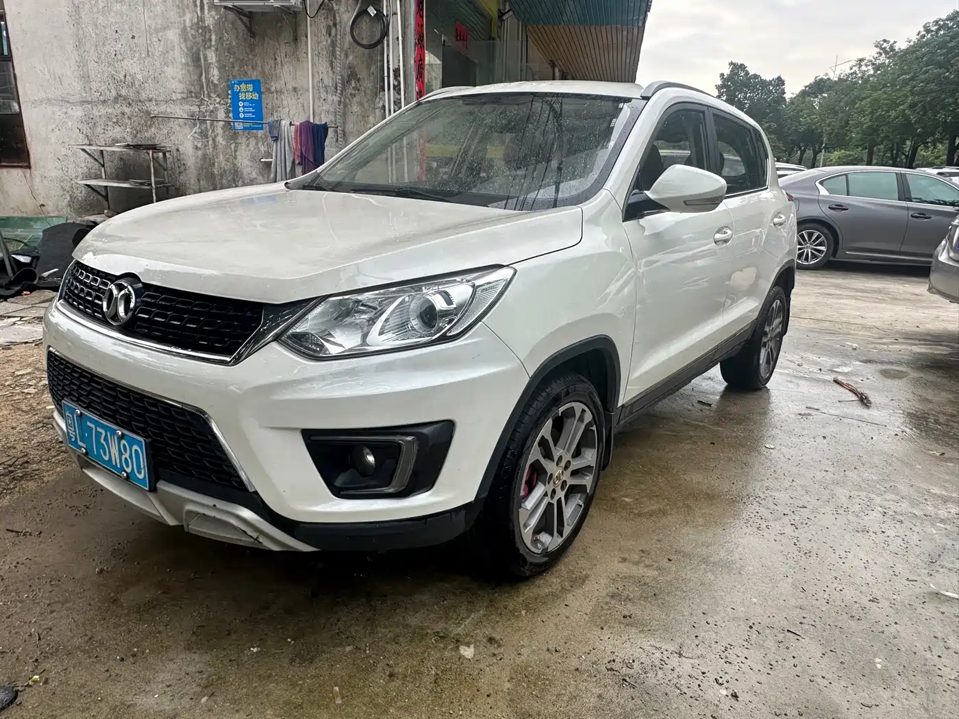 BAIC Senova X35 2016 2016 1.5L Automatic Luxury Edition