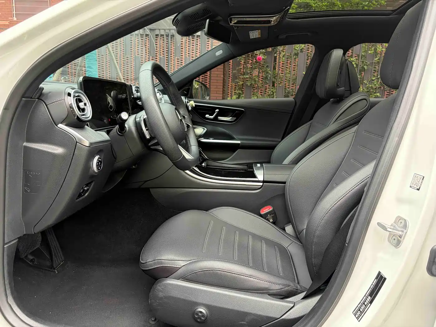 Mercedes-Benz C-Class 2024 C 260 L Night Edition Sport фото 6