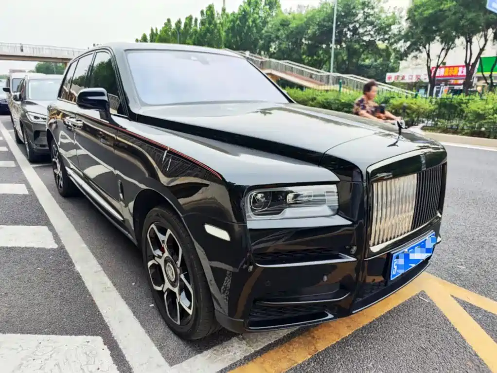 Rolls-Royce Cullinan 2021 2020 Black Badge