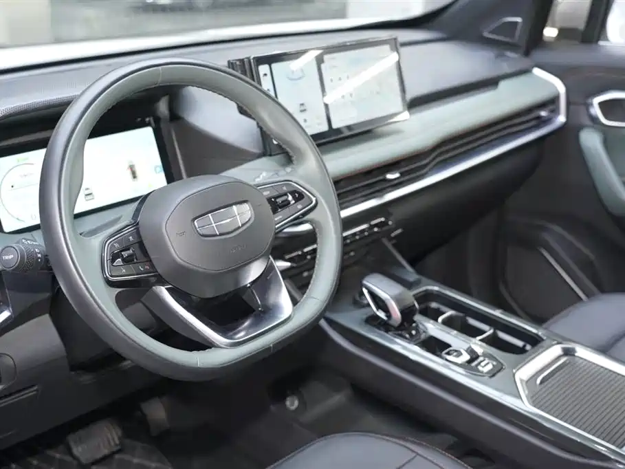 Geely Haoyue L 2024 2023 Model 2.0T DCT Luxury