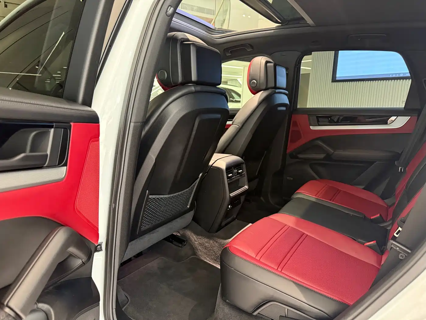 Porsche Cayenne 2024 Cayenne 3.0T фото 7