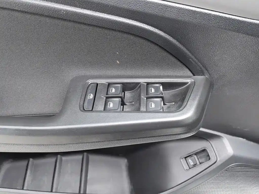 Photo 9 - Volkswagen Lavida