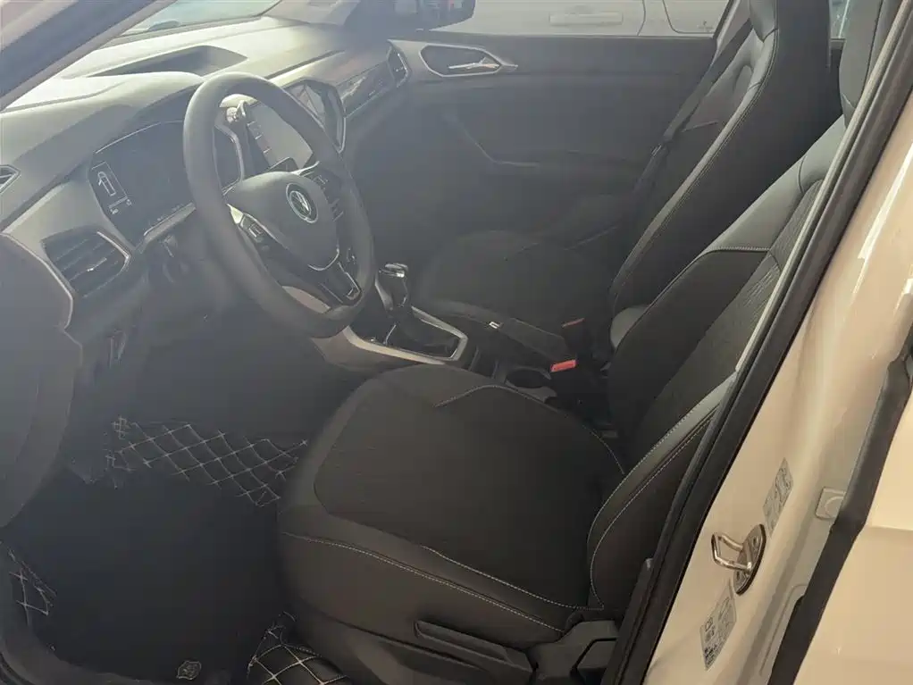 VOLKSWAGEN TU KAI