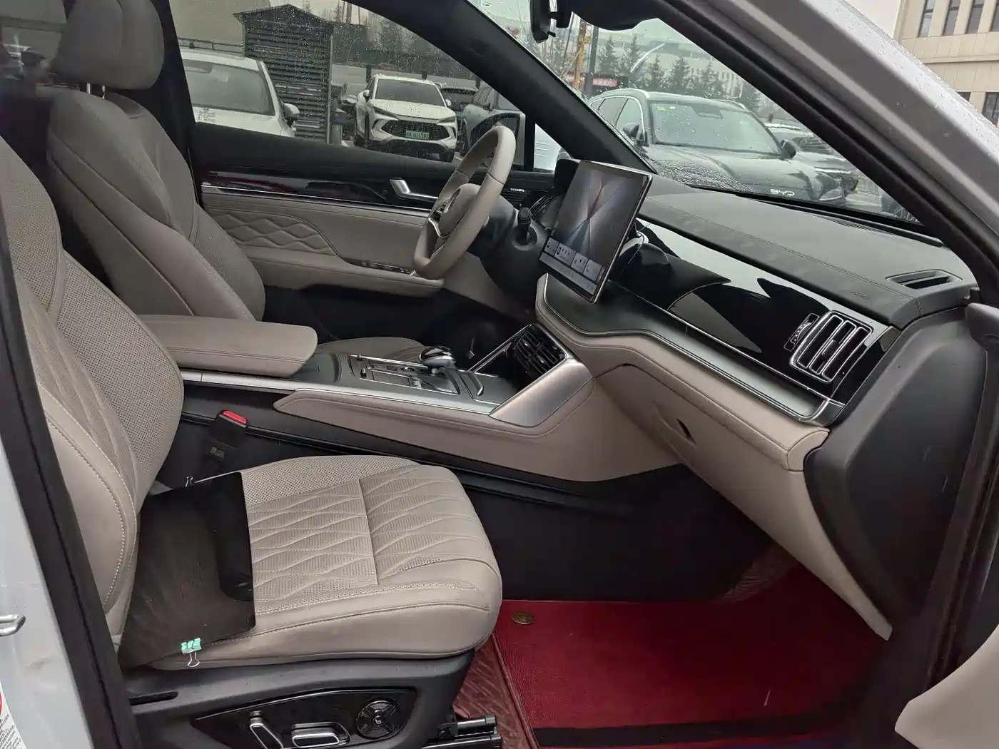 BYD Tang New Energy 2025 Smart Driving Edition DM-i 115KM Honor фото 19