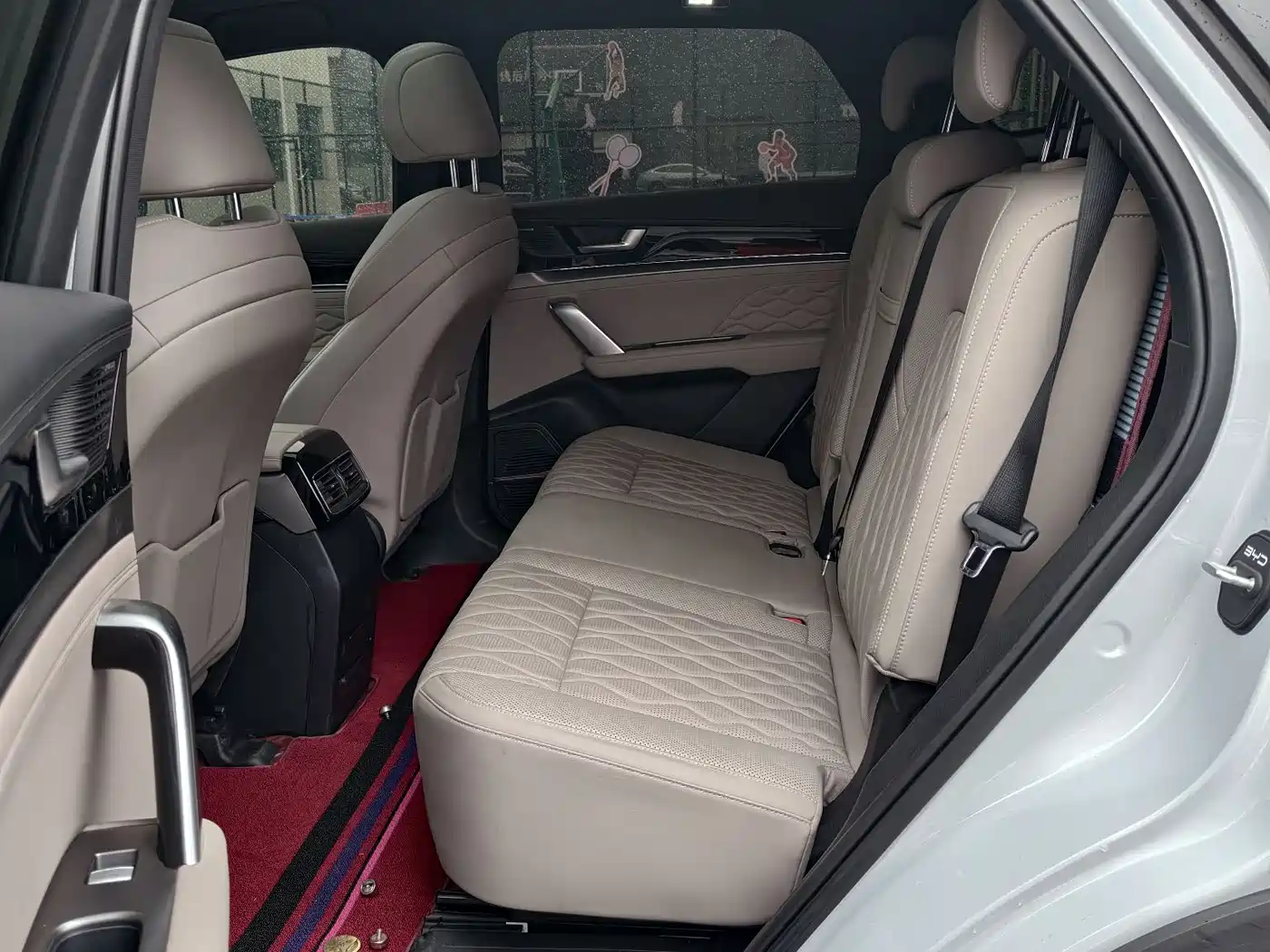 BYD Tang New Energy 2025 Smart Driving Edition DM-i 115KM Honor фото 6