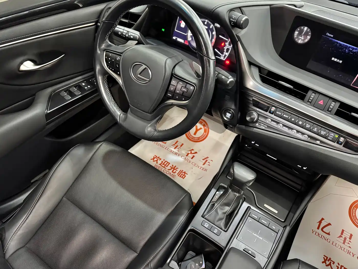 Lexus ES 2018 200 Excellence Edition China V фото 14