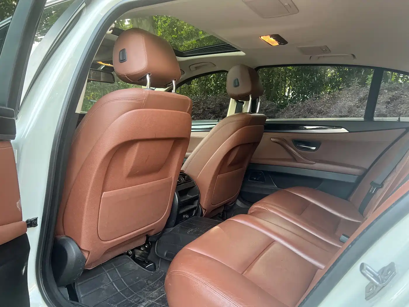 BMW 5 Series 2014 525Li Leading фото 11