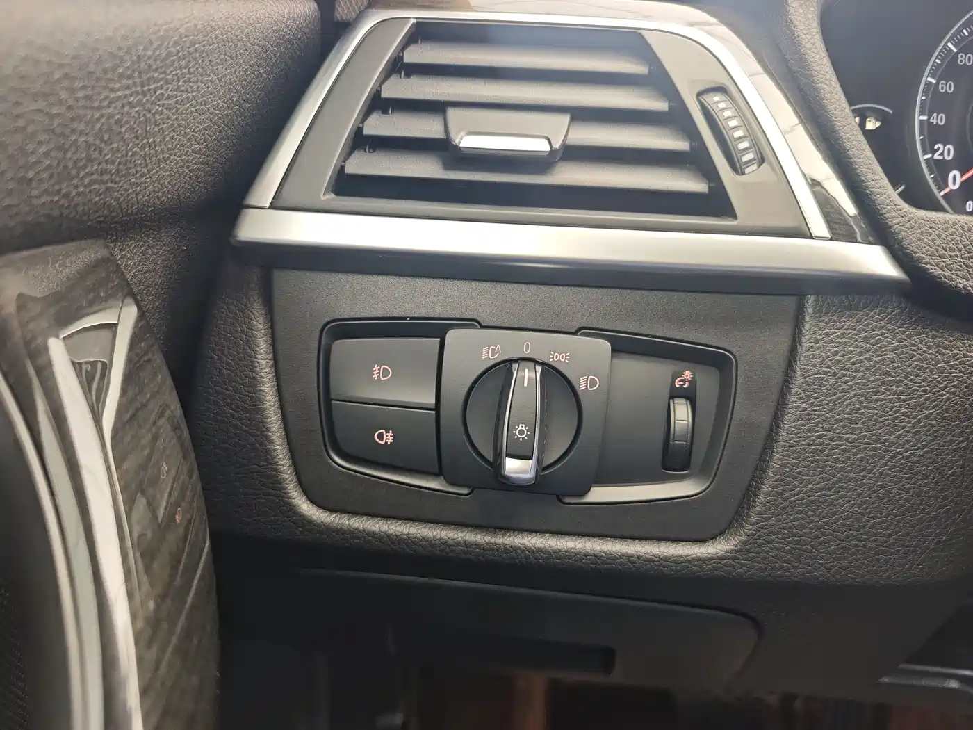 BMW 3 Series 2018 320Li Leading Luxury Package фото 20
