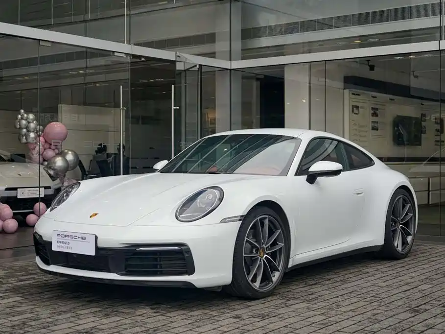 Porsche 911 2023 Carrera 3.0T