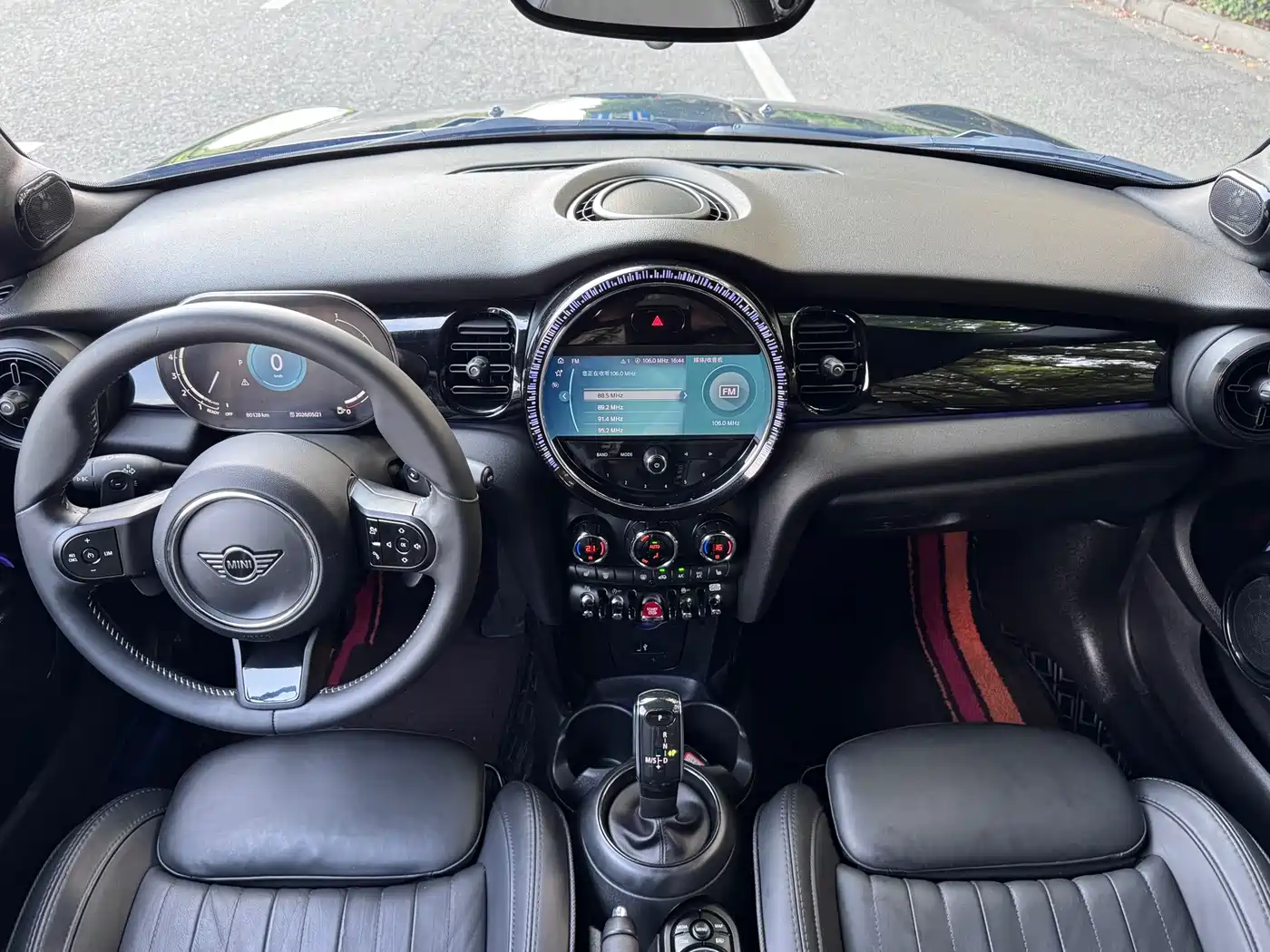 MINI 2023 2.0T COOPER S CABRIO Artist фото 29