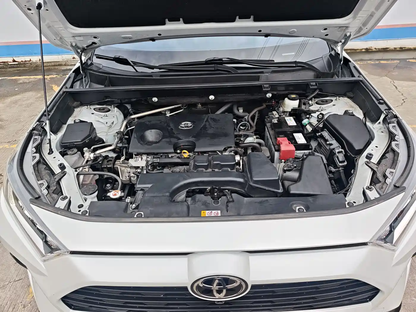 Toyota RAV4 Rongfang 2024 2.0L CVT FWD Style Edition фото 10