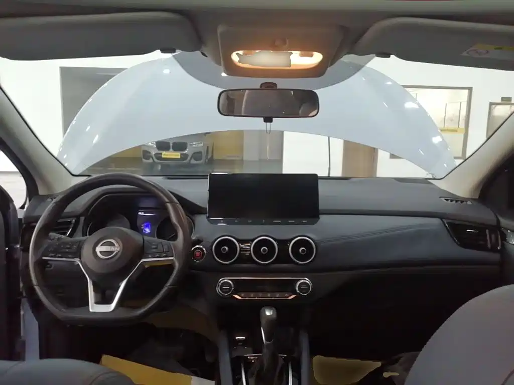 Nissan Qashqai 2024 2025 Honor 2.0L CVT XV+ Leading Edition