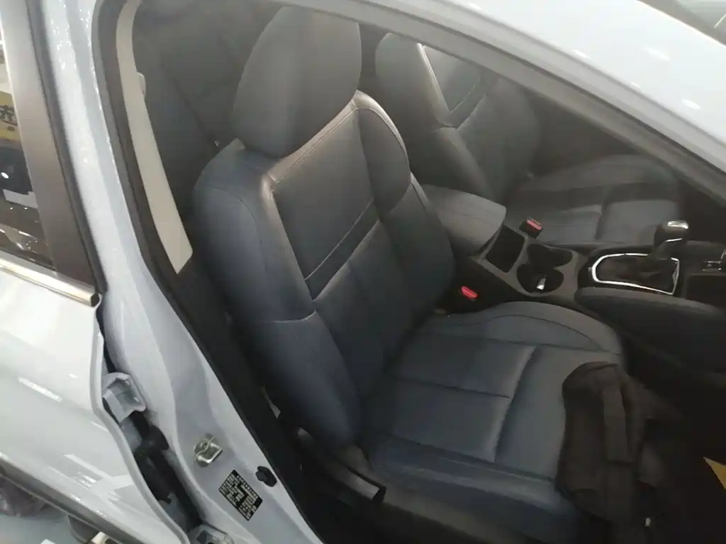 Nissan Qashqai 2024 2025 Honor 2.0L CVT XV+ Leading Edition