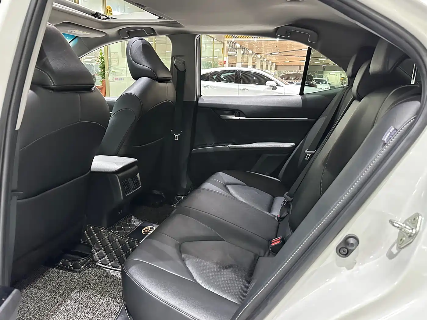 Toyota Camry 2019 2.0S Trend Edition China VI фото 10