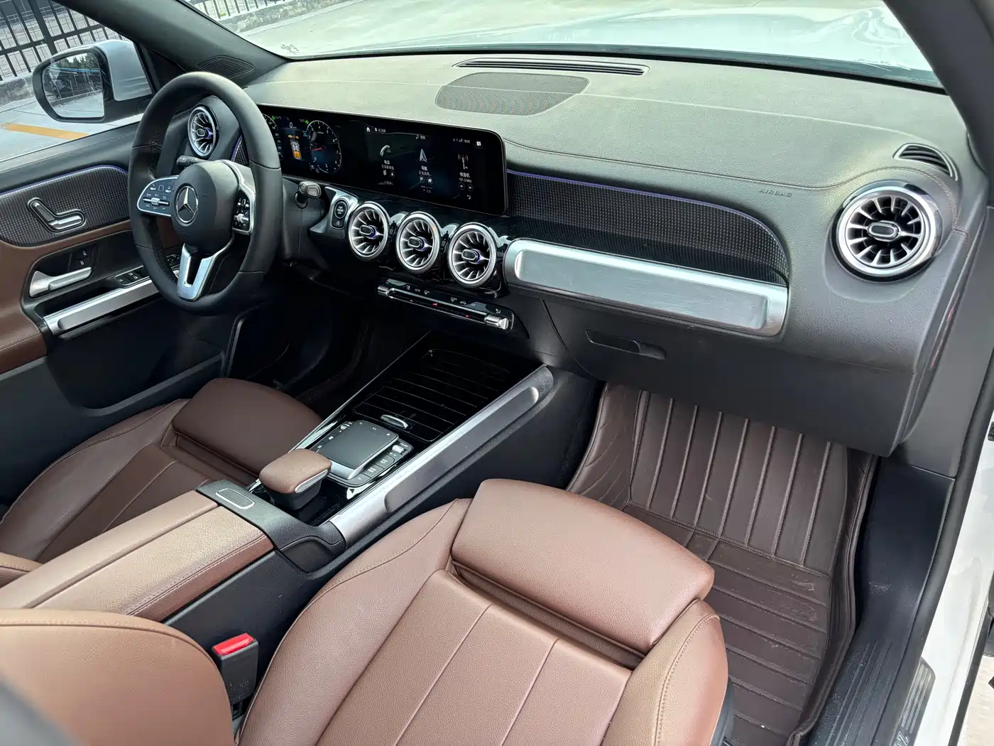 Mercedes-Benz GLB 2022 Model GLB 200 Dynamic Edition фото 13