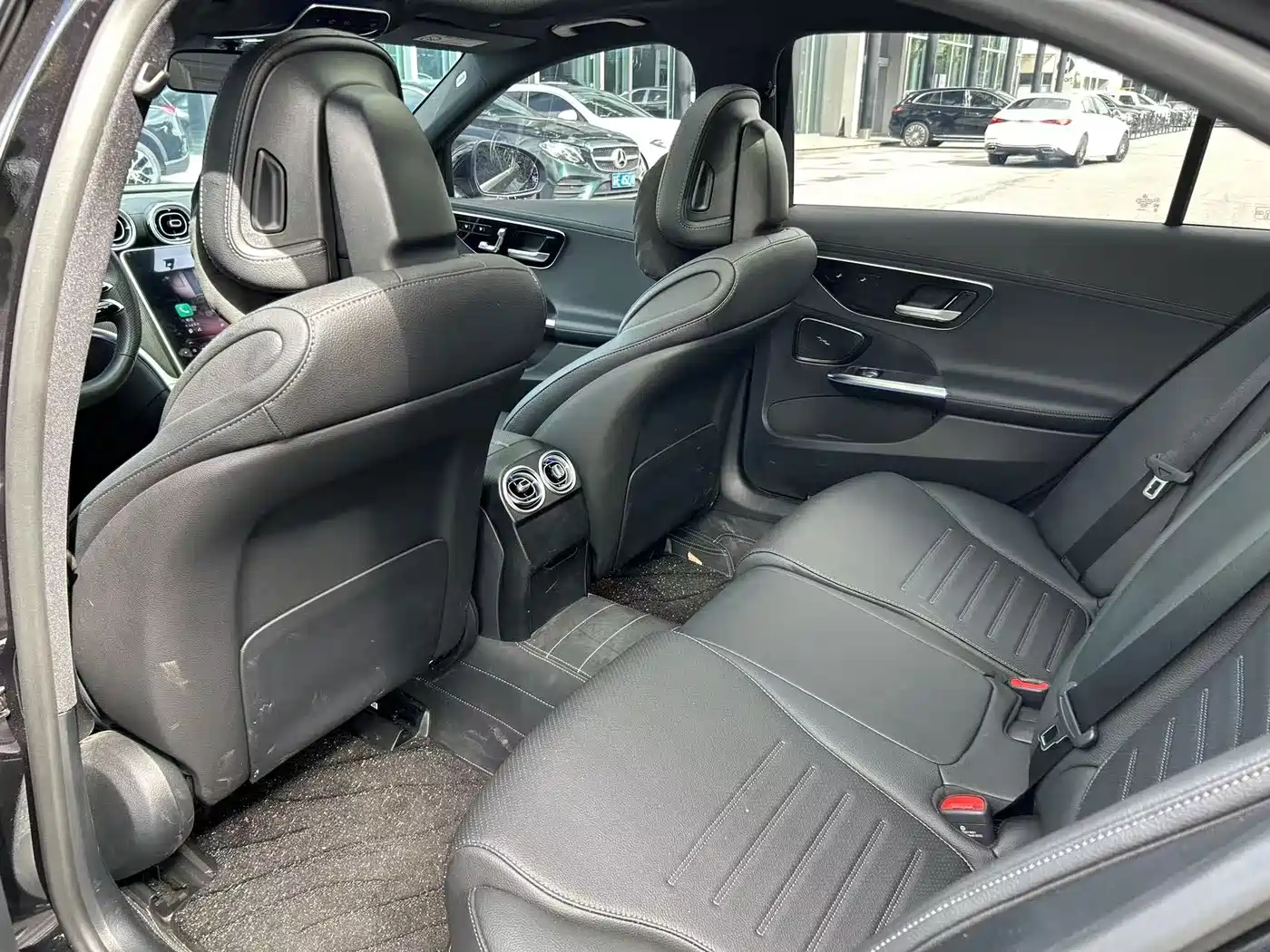 Mercedes-Benz C-Class, миниатюра 12