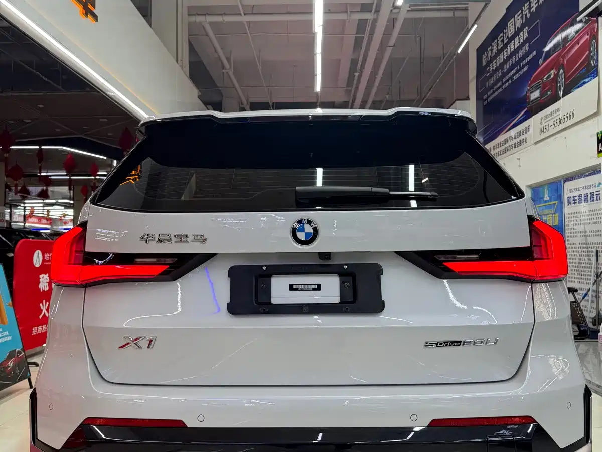 BMW X1 2023 sDrive20Li X Design Package фото 6