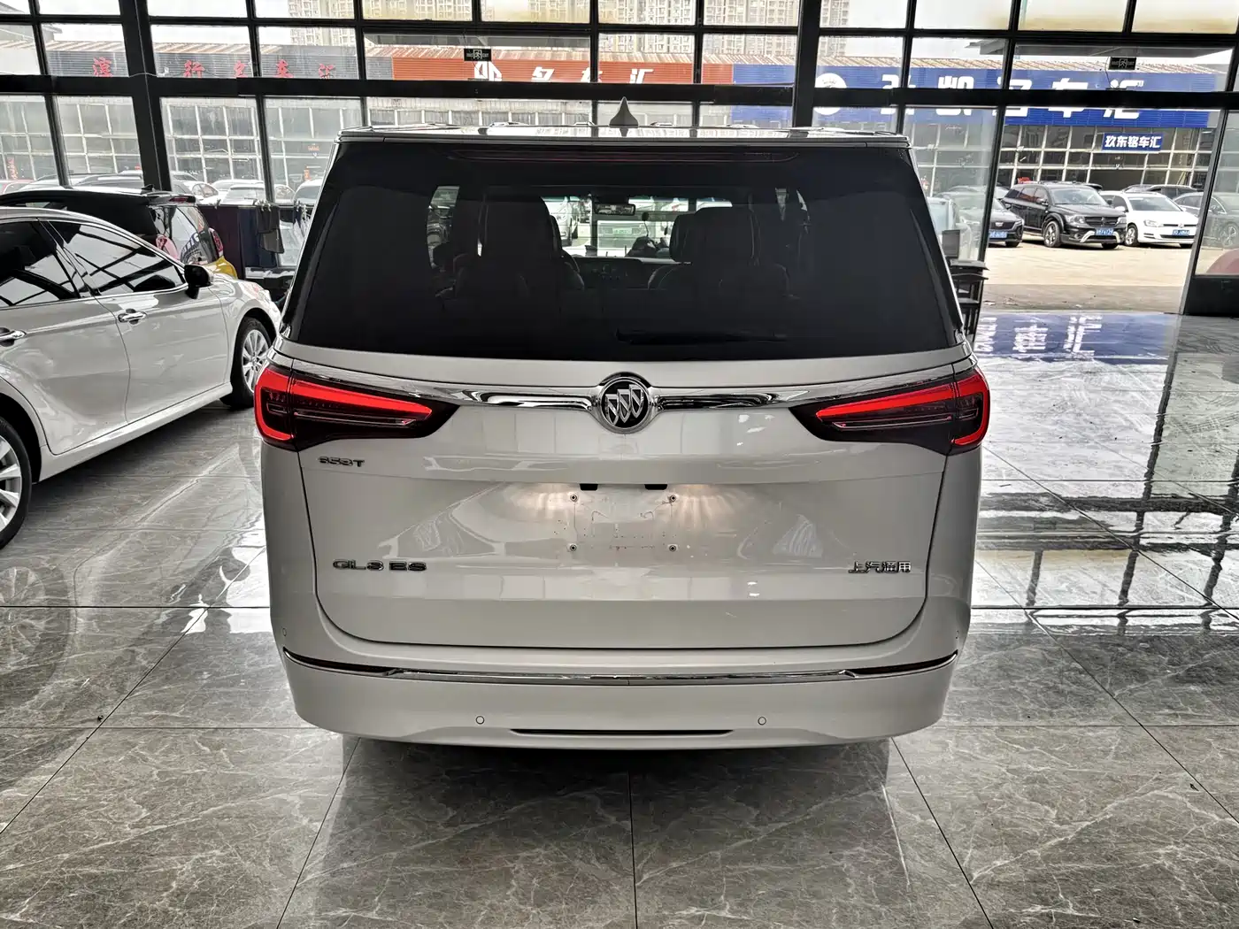 BUICK GL8