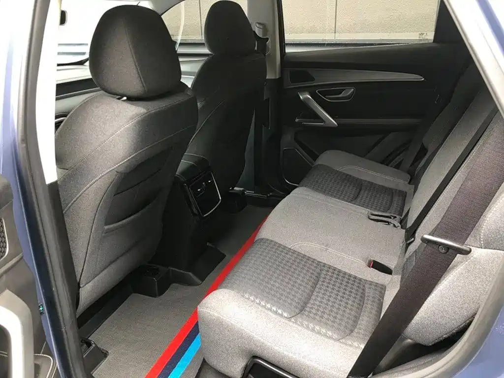 Jetour X70 PLUS 2021 2021 1.5T DCT Mountain PRO 5-seater