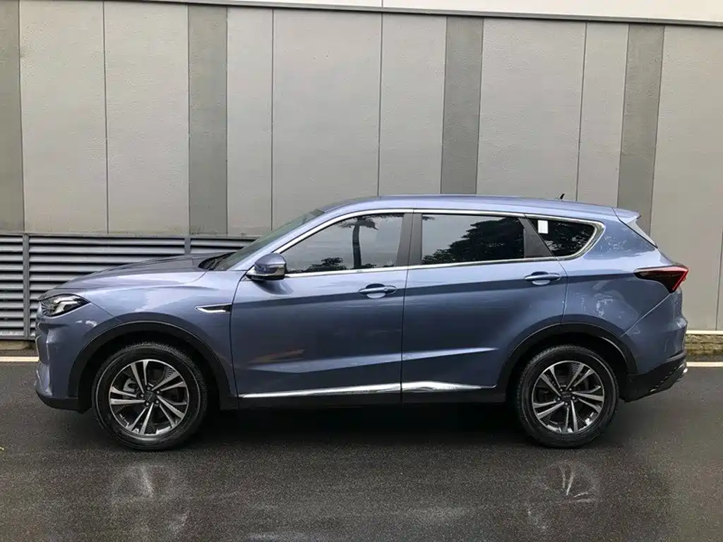 Jetour X70 PLUS 2021 2021 1.5T DCT Mountain PRO 5-seater